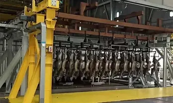 Unloading:Transfer to roller bed